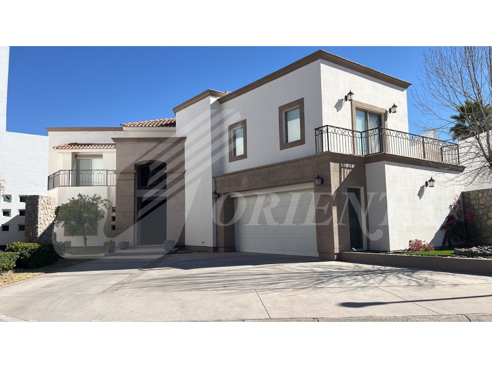 CASA EN VENTA EN PORTALES DE ABADIA, CD. JUAREZ, CHIH.