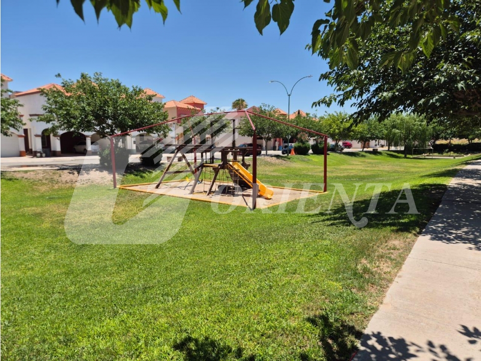 CASA EN VENTA EN FRACC. LAS LUNAS, ATRAS DEL CONSULADO — foto 4