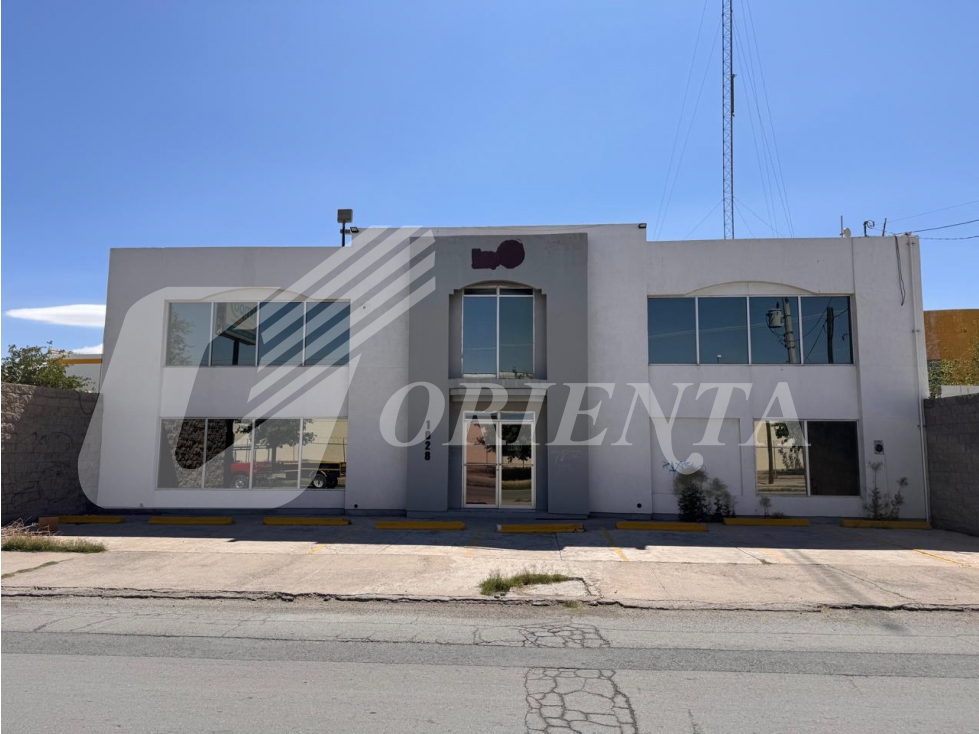 EDIFICIO COMERCIAL EN RENTA/VENTA AV. DEL CHARRO, CD. JUAREZ, CHIH. - 1