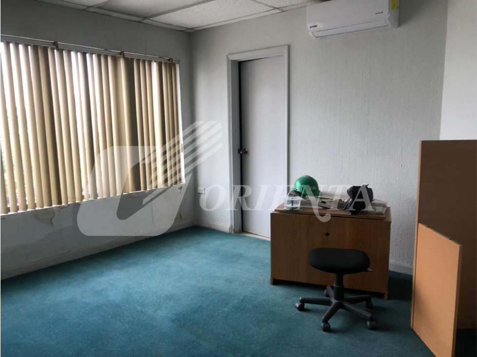 EDIFICIO EN VENTA A UN COSTADO DEL HOSPITAL GENERAL,CD JUAREZ, CHIH - 6