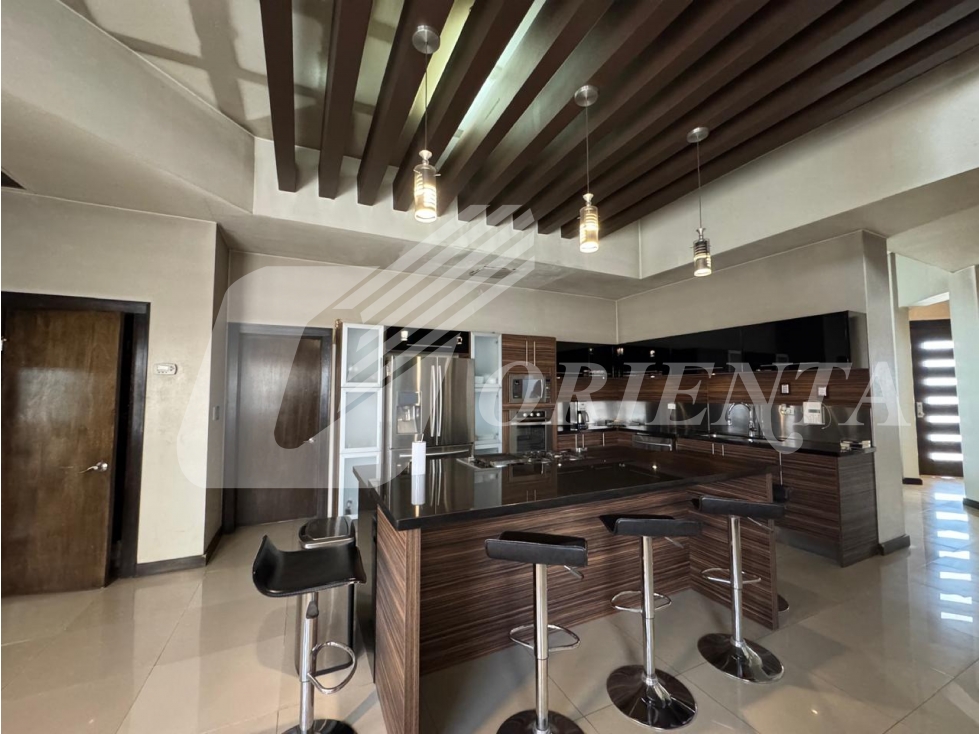 CASA RESIDENCIAL EN VENTA EN QUINTAS DEL SOLAR, CD. JUÁREZ, CHIH — foto 3