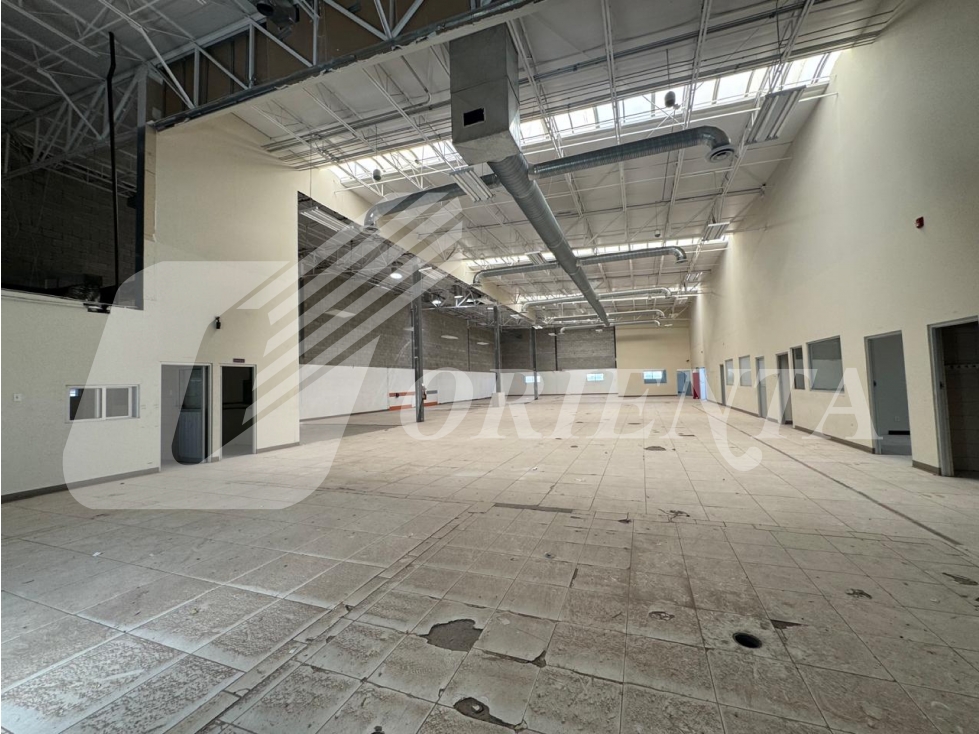 BODEGA / LOCAL COMERCIAL RIVERAS, CD. JUAREZ, CHIH - 4