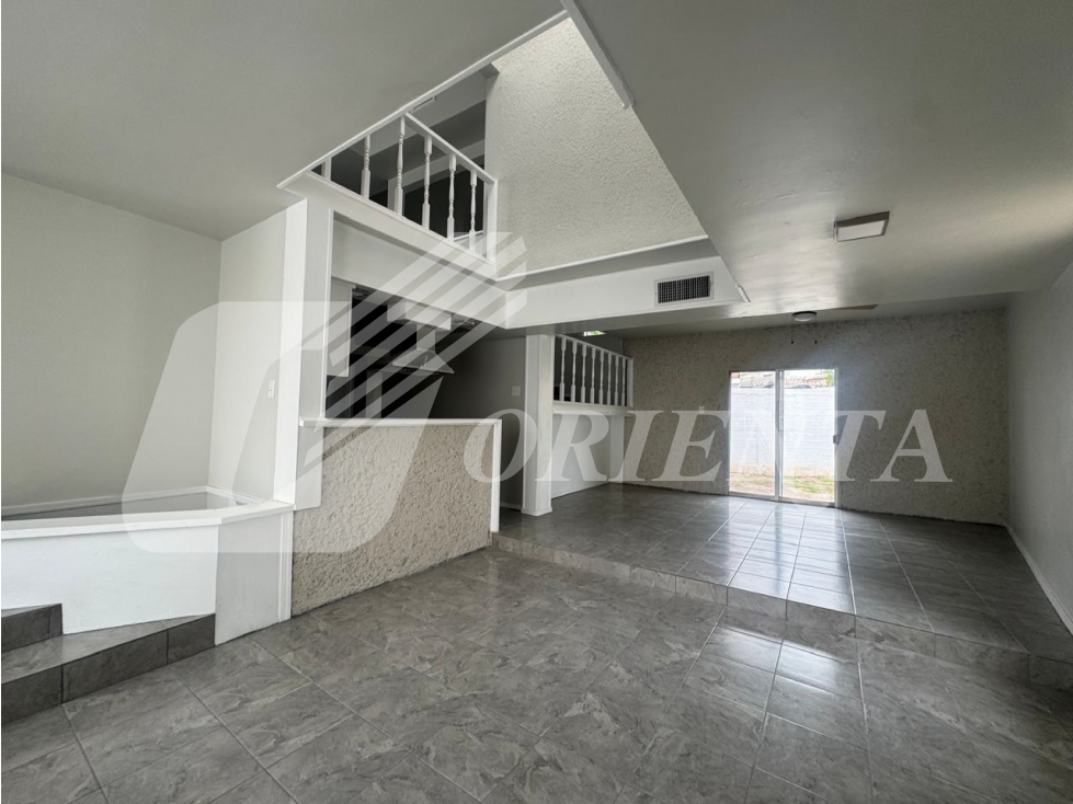 CASA EN VENTA EN PUERTA DEL SOL,CD. JUAREZ, CHIH. — foto 2