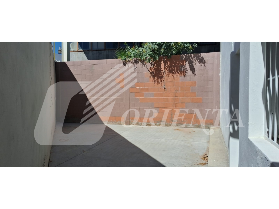OFICINA EN RENTA, C. AGUIRRE LAREDO 6715-D, CD. JUAREZ, CHIH - 3