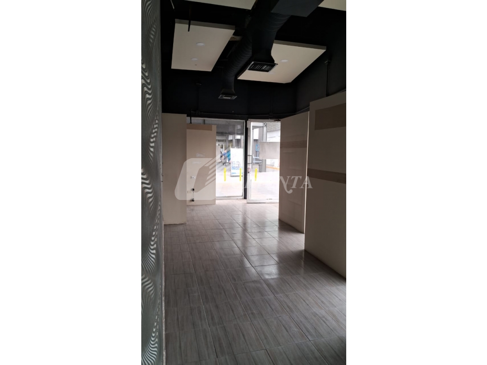 RENTA DE LOCAL D EN GALERIAS TEC, CD. JUAREZ, CHIH. — foto 3