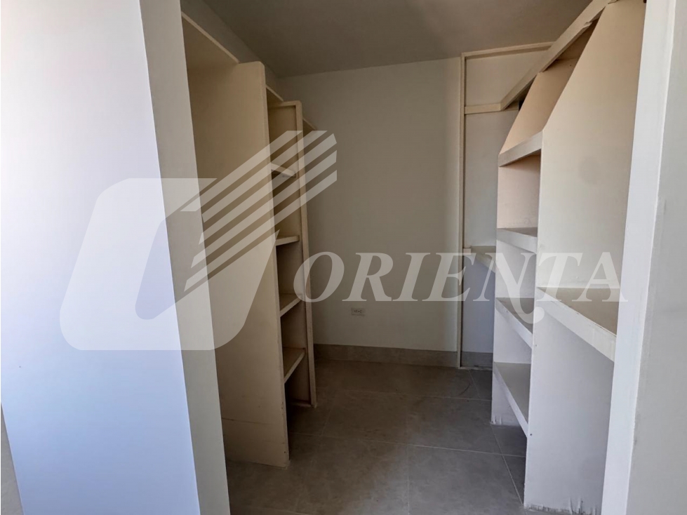 CASA EN VENTA VALLE DEL BRAVO, Atrás de Plaza Las Torres, Cd. Juárez — foto 3