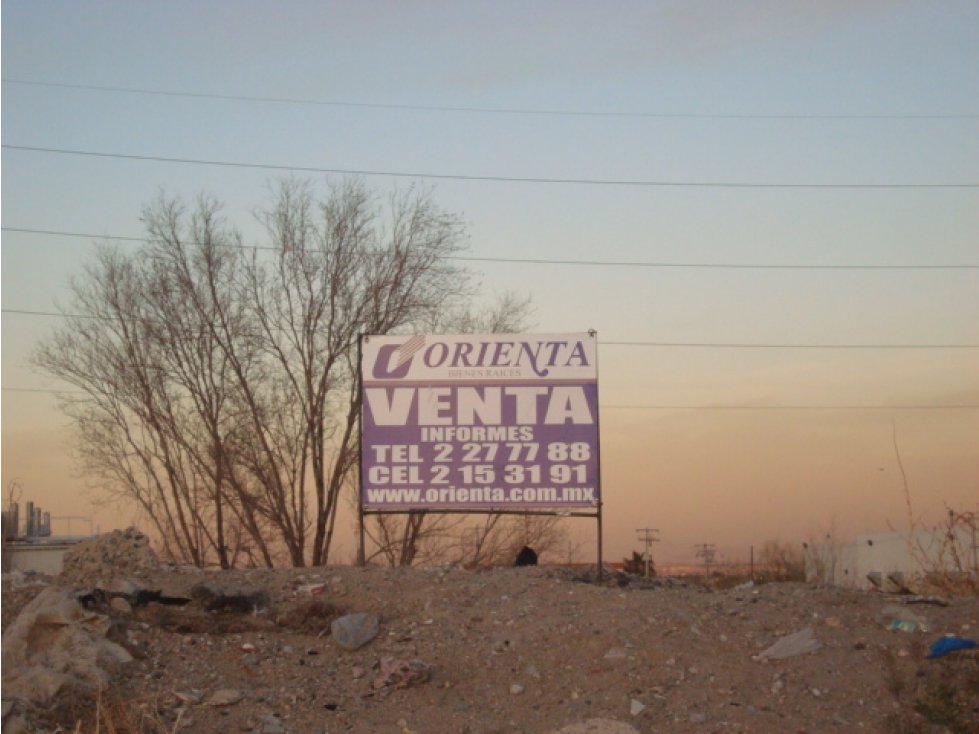 TERRENO ATRAS DE OFICINAS GOBIERNO EJE VIAL — foto 2