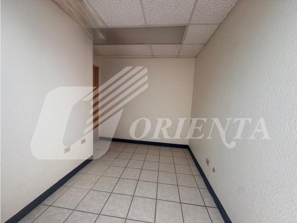 OFICINAS EN RENTA EN C. POSADA POMPA, CD. JUAREZ, CHIH — foto 3