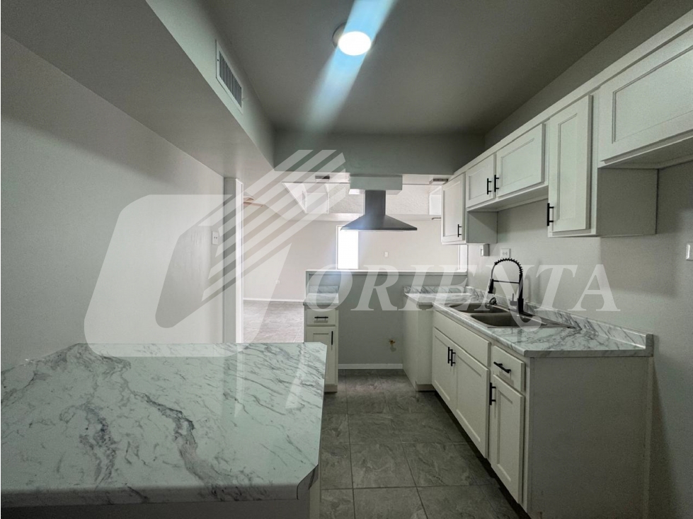 CASA EN VENTA EN PUERTA DEL SOL,CD. JUAREZ, CHIH. — foto 4