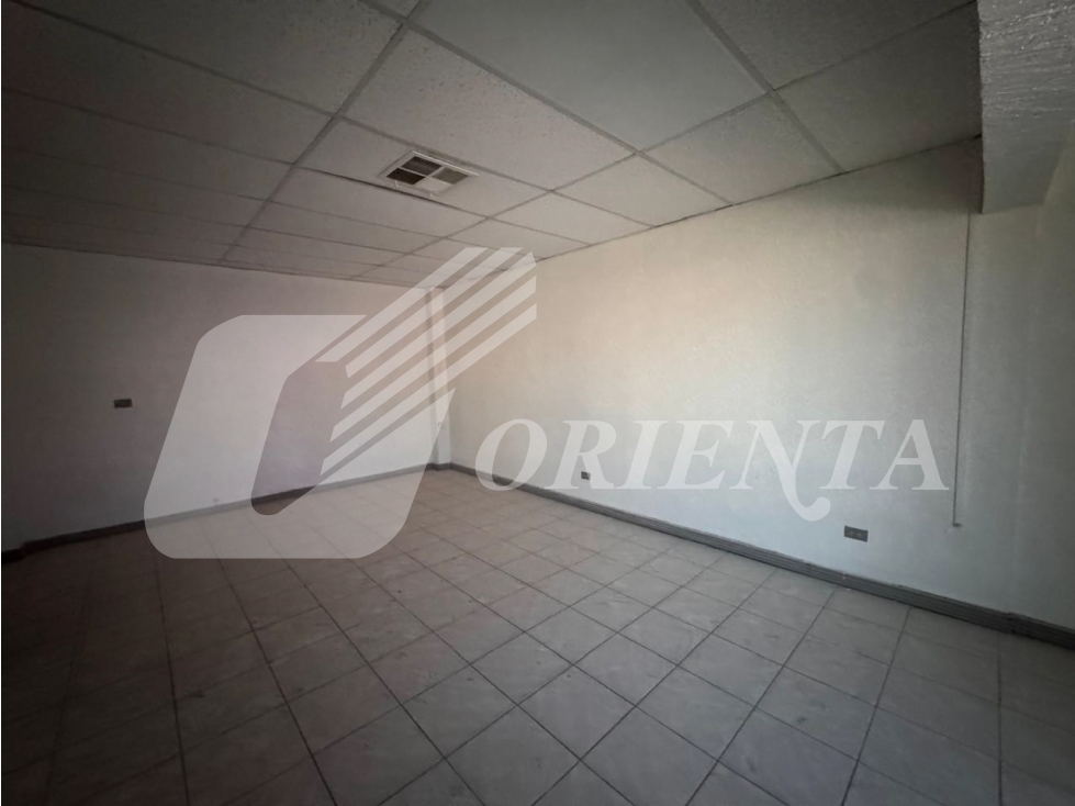 EDIFICIO COMERCIAL EN RENTA/VENTA AV. DEL CHARRO, CD. JUAREZ, CHIH. - 5