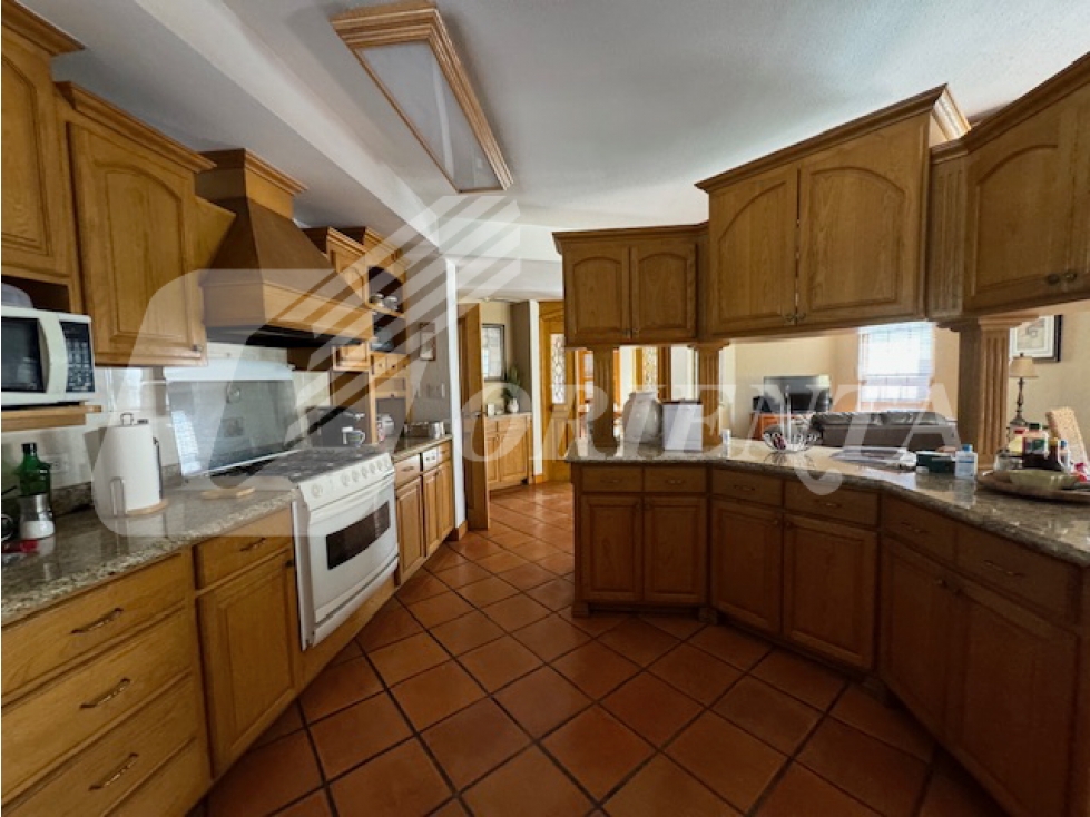 VENTA DE CASA EN FRACC PRIVADO BOSQUES DEL VALLE, CD. JUÁREZ, CHIH. — foto 5
