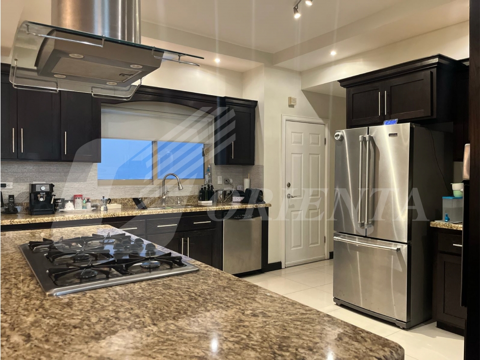 CASA EN VENTA EN PORTALES DE ABADIA, CD. JUAREZ, CHIH. — foto 6