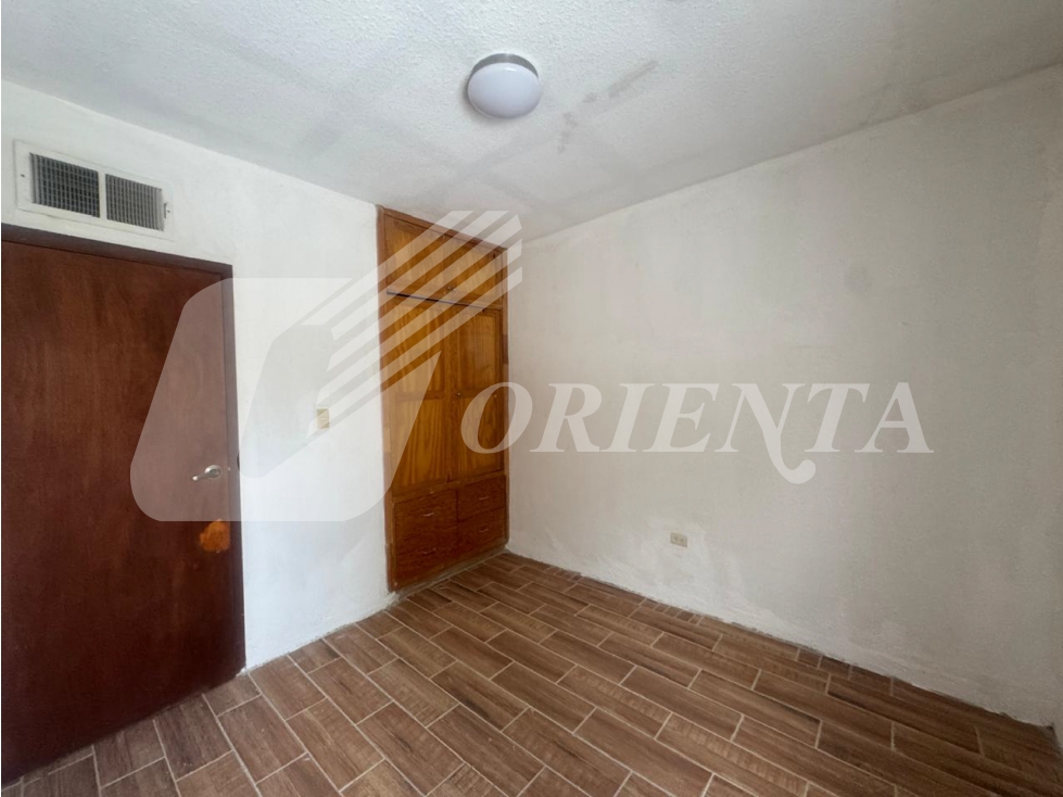 CASA EN RENTA EN JARDINES RESIDENCIAL, CD. JUAREZ, CHIH. — foto 6
