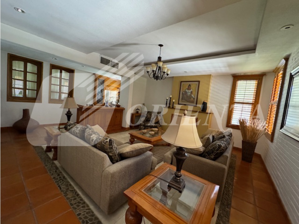 VENTA DE CASA EN FRACC PRIVADO BOSQUES DEL VALLE, CD. JUÁREZ, CHIH. — foto 4