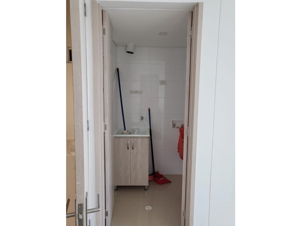 APARTAMENTO EN VENTA - EDIFICIO PORTONOVO — foto 6