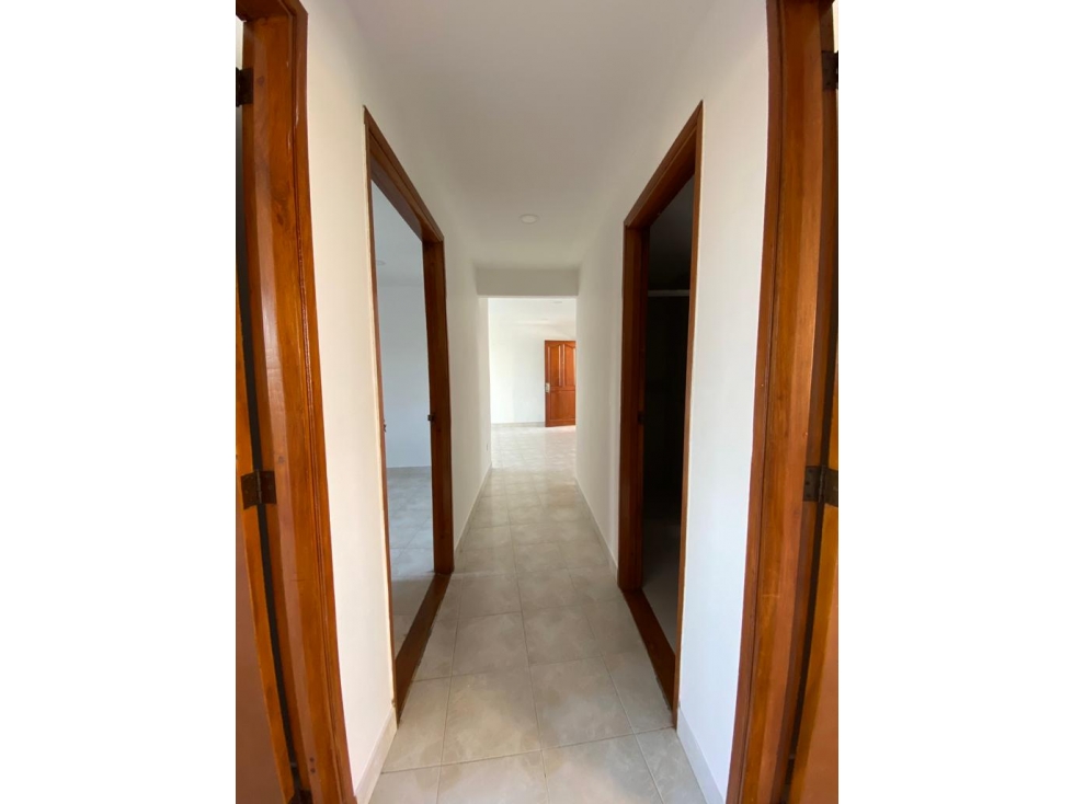 Apartamento en Venta - Barrio la Castellana Edifico Caracola — foto 3