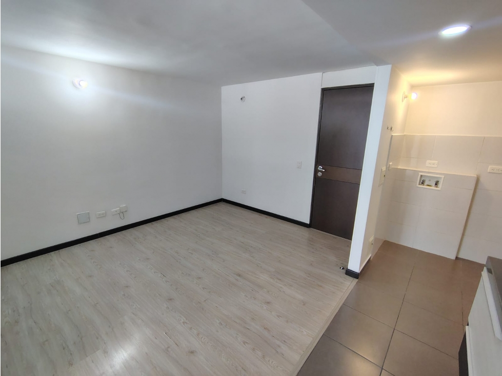 EL APARTAESTUDIO IDEAL PARA TI EN CHAPINERO MARLY — foto 5