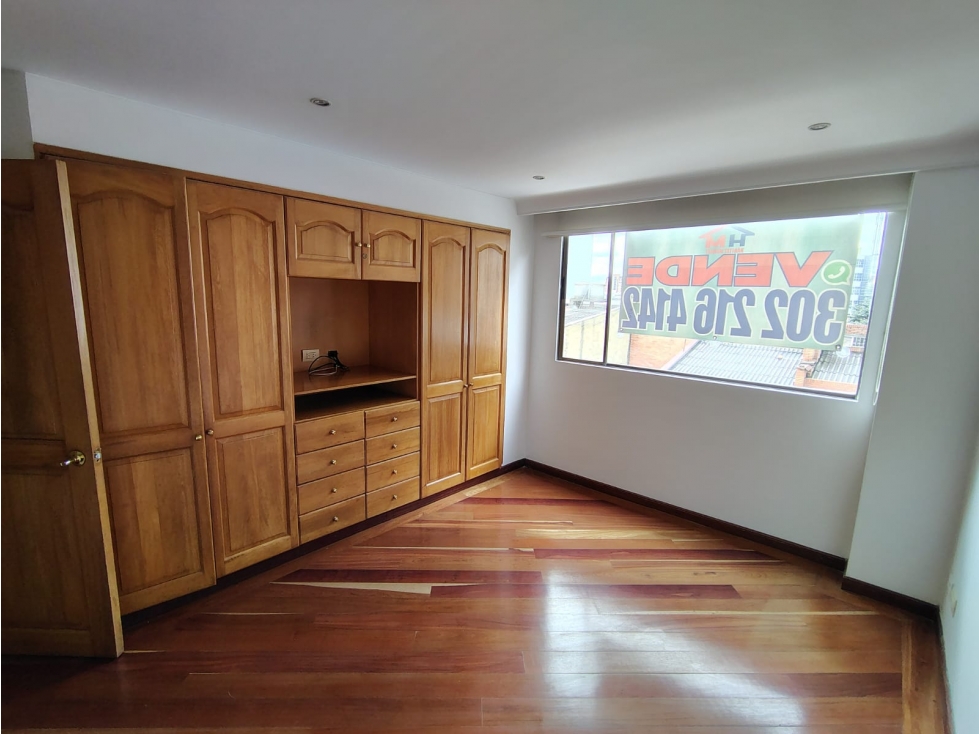 AMPLIO APARTAMENTO PARA REMODELAR CHICÓ — foto 3