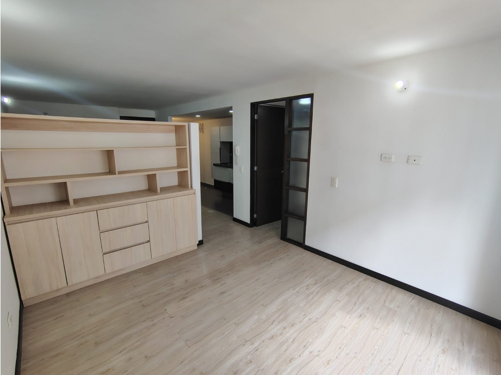 EL APARTAESTUDIO IDEAL PARA TI EN CHAPINERO MARLY