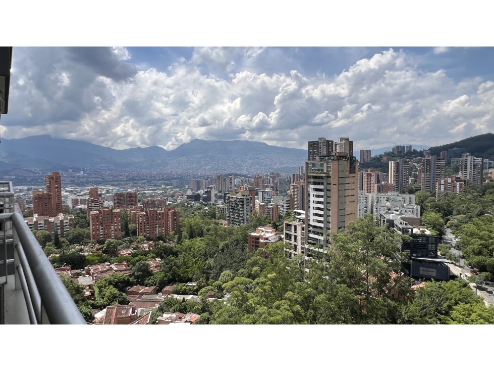 Apartamento vista panorámica piso alto ubicación estratégica estudio