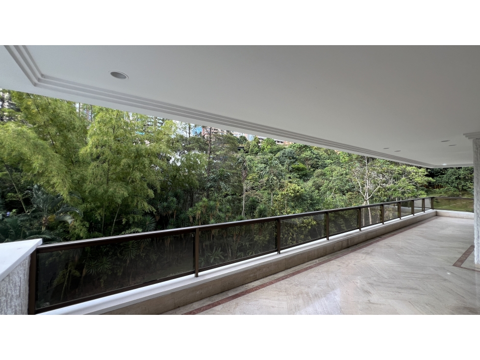 Apartamento El Poblado El Campestre Arrendamiento Piscina Balcon — foto 2