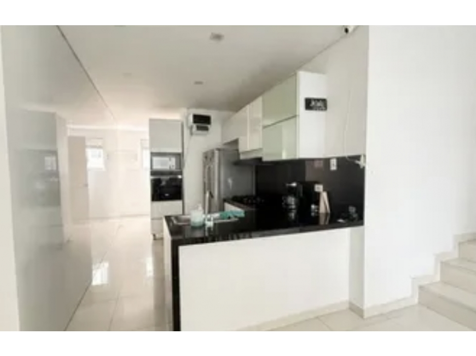 Exclusivo apartamento en Cartagena vista a la bahía unidad completa — foto 3