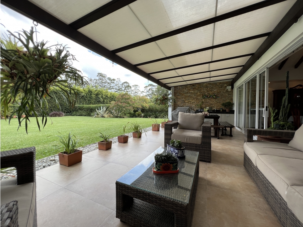 Casa un nivel espacios abiertos jardines cerca al Club LLanogrande — foto 6