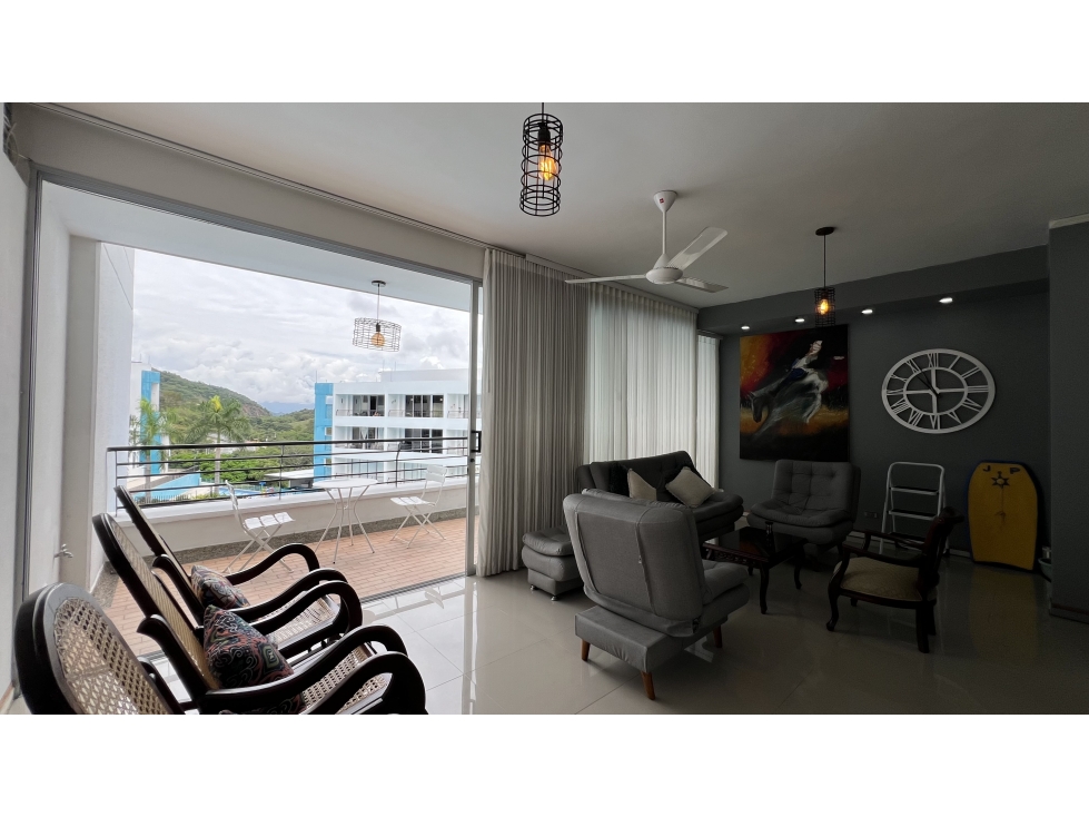 Apartamento amoblado precio de oportunidad