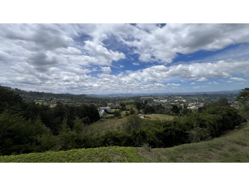 Lote en venta Vista panoramica Llanogrande aeropuerto diseño 2 casas — foto 3