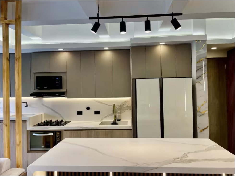 Apartamento de lujo 3 habitaciones con vista verde full amenities — foto 2