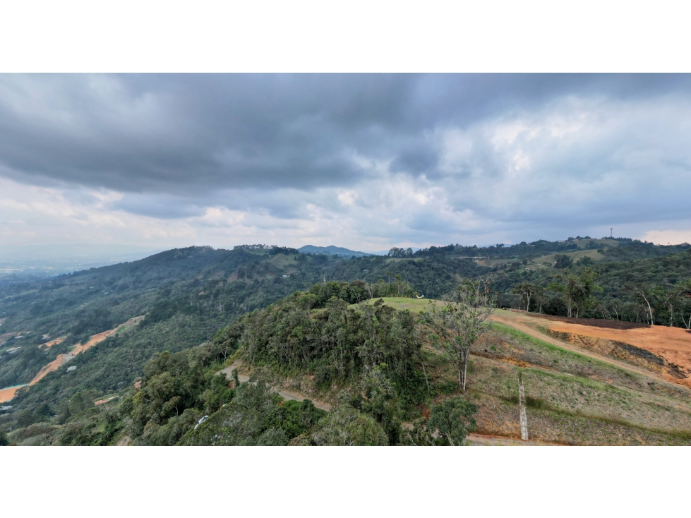 Lote parcelable hermosa vista panorámica al Aeropuerto Llanogrande — foto 3