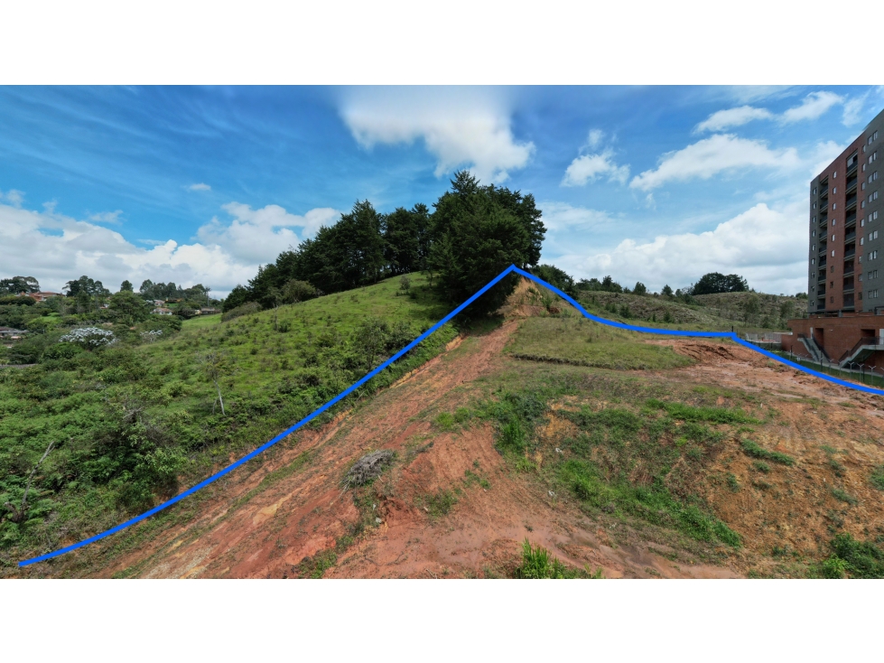 Lote uso mixto vía principal Plan parcial 12 pisos Rionegro — foto 3