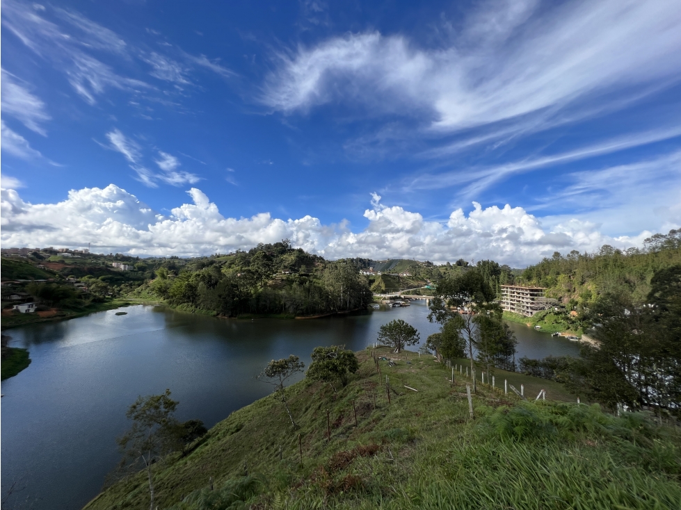 Lote salida embalse el peñol guatape hermosa vista panoramica — foto 3