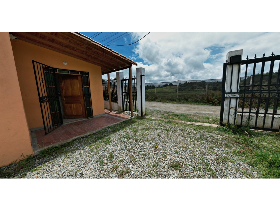 Casa tradicional con lote parqueadero circuito de cámara oportunidad — foto 3