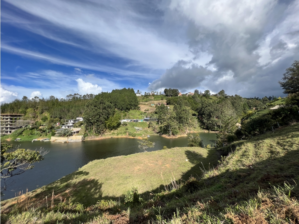 Lote vista panorámica acceso directo al embalse sector tranquilo — foto 4