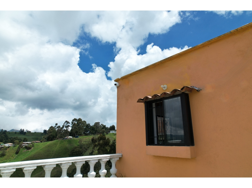 Casa tradicional con lote parqueadero circuito de cámara oportunidad — foto 4