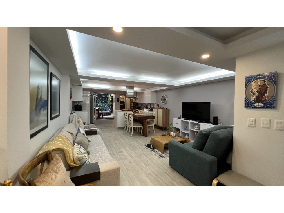 Casa 2 niveles jardín reformada acabados unidad completa la cuenca — foto 6