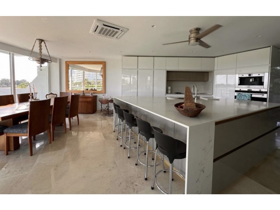 Apartamento en condominio exclusivo con terraza y jacuzzi — foto 5