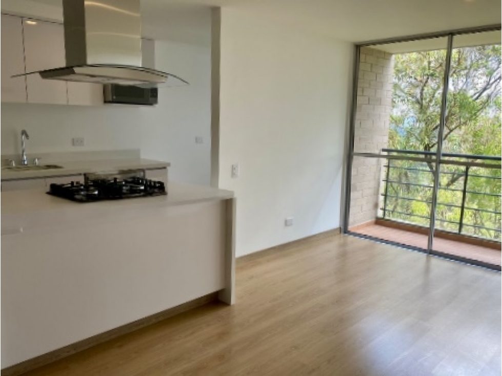 Apartamento vista campestre vía Marinilla Rionegro unidad completa — foto 3