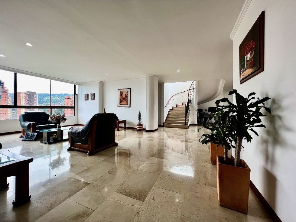 Penthouse el Poblado sector el Tesoro las Santas hermosa vista — foto 4