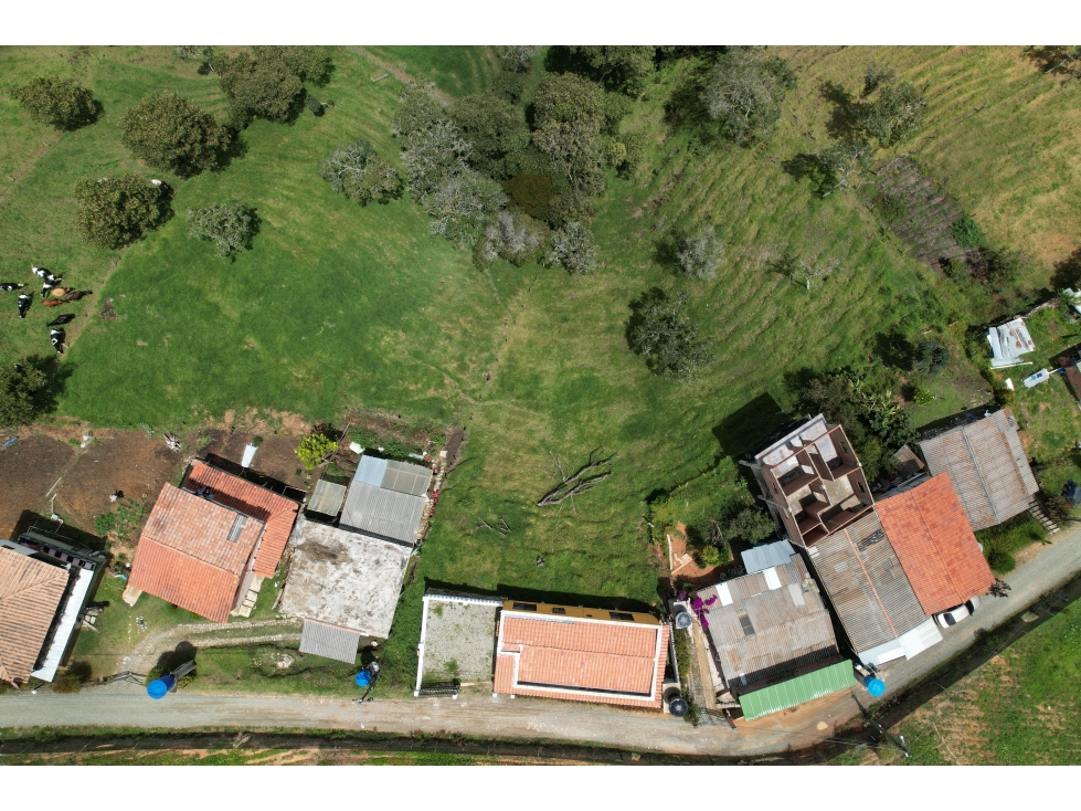Casa tradicional con lote parqueadero circuito de cámara oportunidad — foto 6