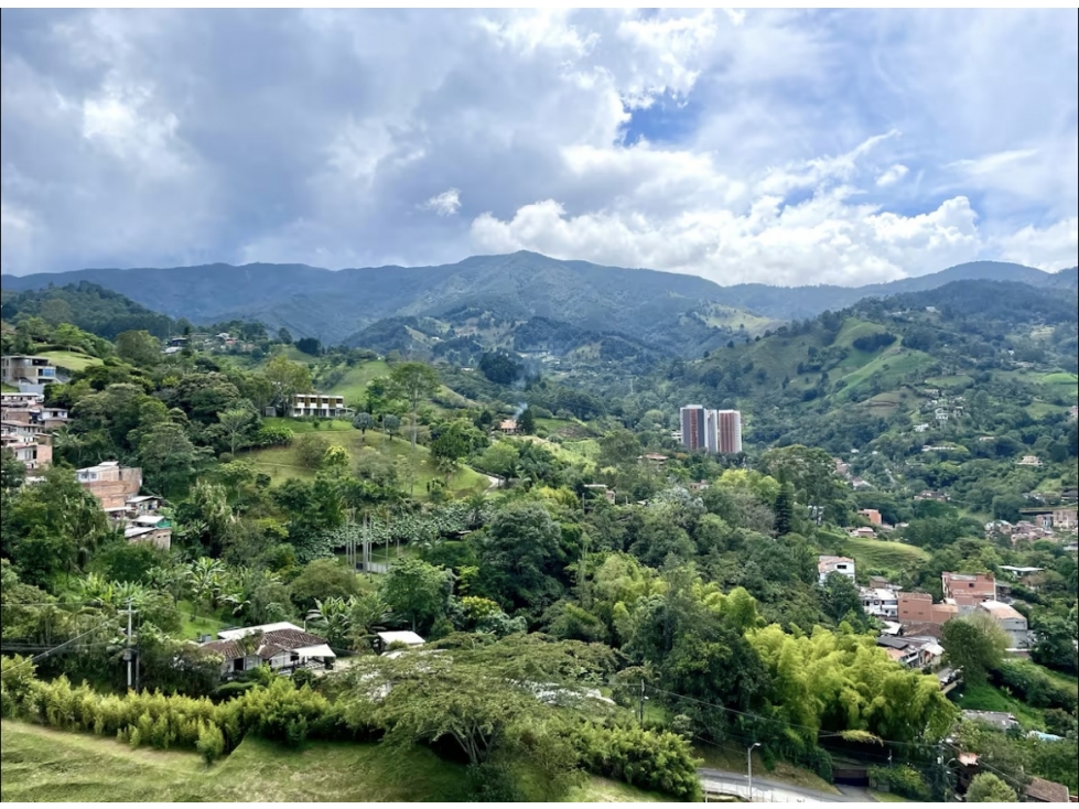 Apartamento de lujo 3 habitaciones con vista verde full amenities — foto 4
