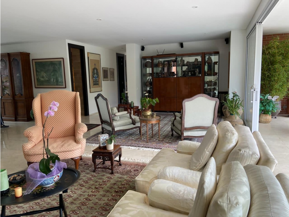Apartamento en Los Balsos vista verde 3 balcones 3 parqueaderos — foto 6