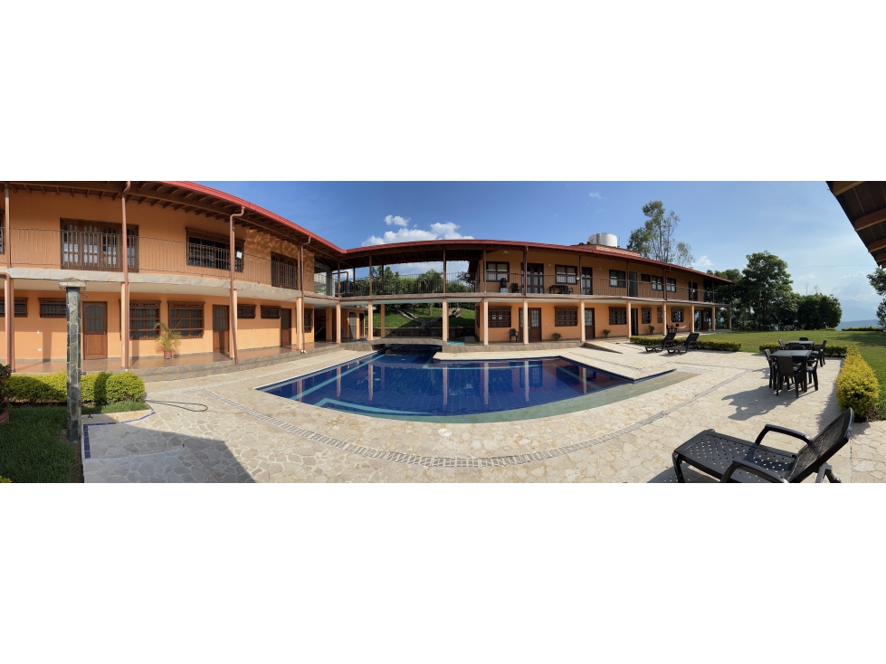 Finca renta amoblada 14 habitaciones piscina adultos niños 1h medellin - 4