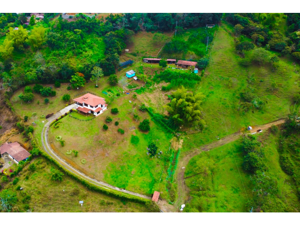 Casa finca 5 caballerizas hermosa vista Girardota amoblada — foto 3