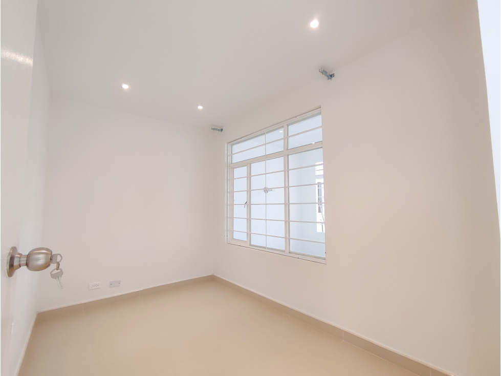 Arriendo Apartamento El Jazmín | 3 Hab + Balcón | Piso 4 - 6