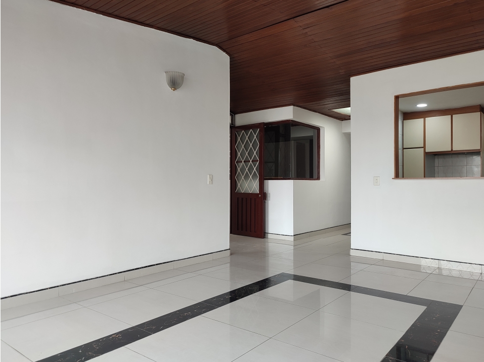 Arriendo Local Comercial / Oficinas Piso 2 | Ciudad Montes - 5