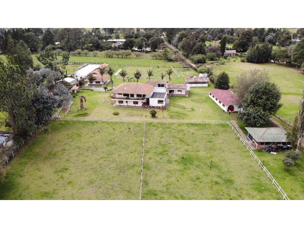 SE VENDE ESPECTACULAR PROPIEDAD EN LA VEREDA MARTÍN Y ESPINO EN TENJO — foto 3