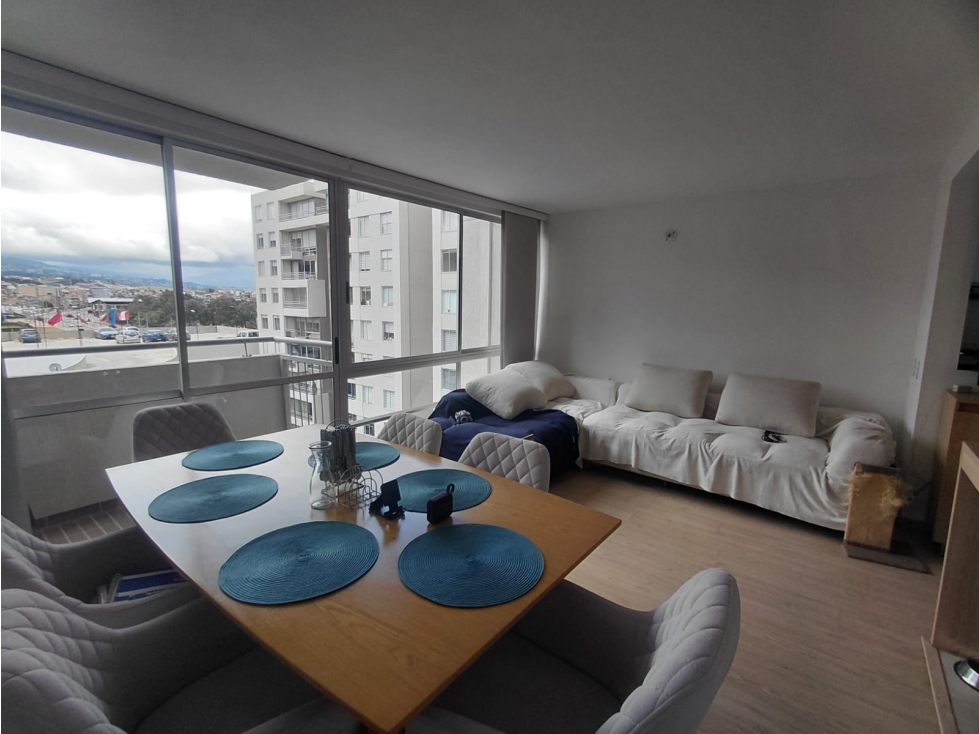LUMINOSO APARTAMENTO EN EL CONJUNTO RESIDENCIAL MITIKA