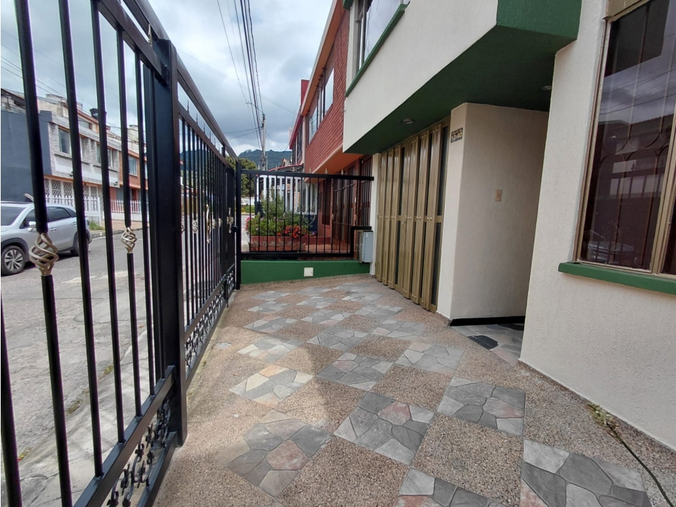 SE VENDE CASA AMPLIA EN SAN PABLO ZIPAQUIRÁ — foto 3